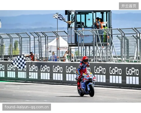 MotoGP车队强化赛道温度适应训练——极速竞技背后的科学秘密