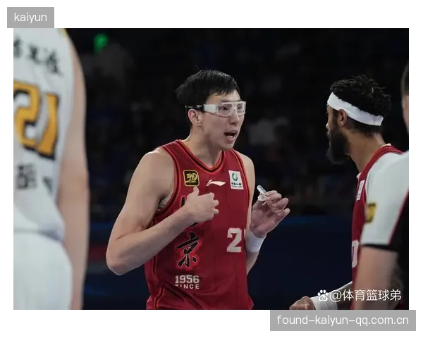 宏远迅速消息：从“球王”传奇到现代化转型——广东宏远足球俱乐部的创新与未来之路